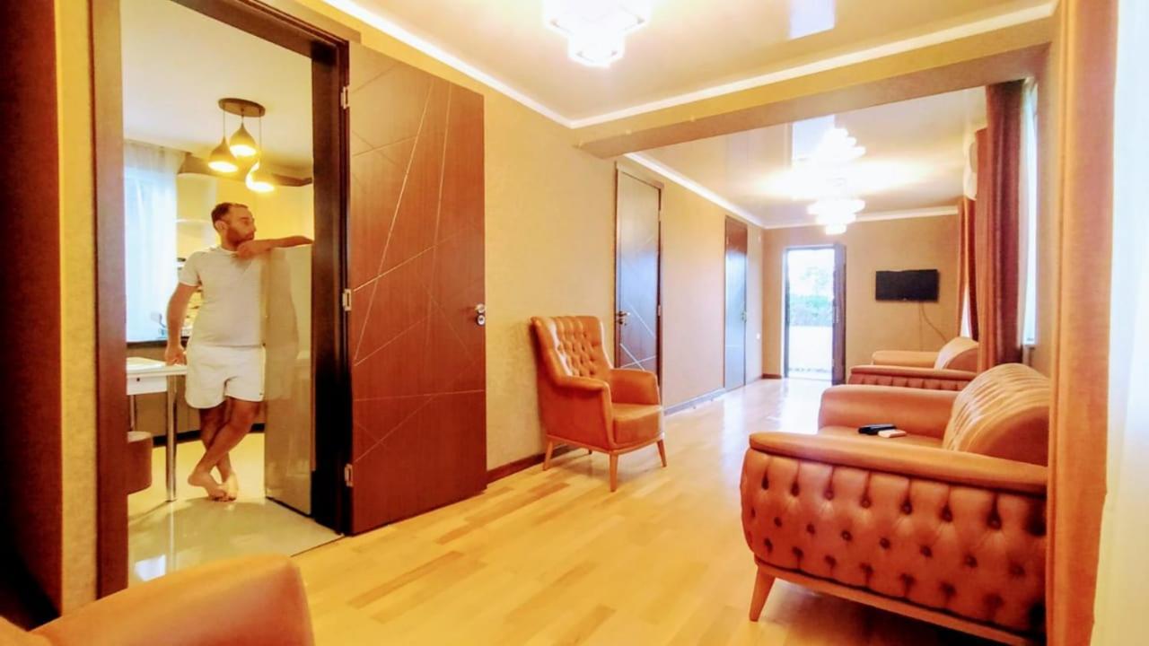 Nita Apartment Kobuleti Extérieur photo