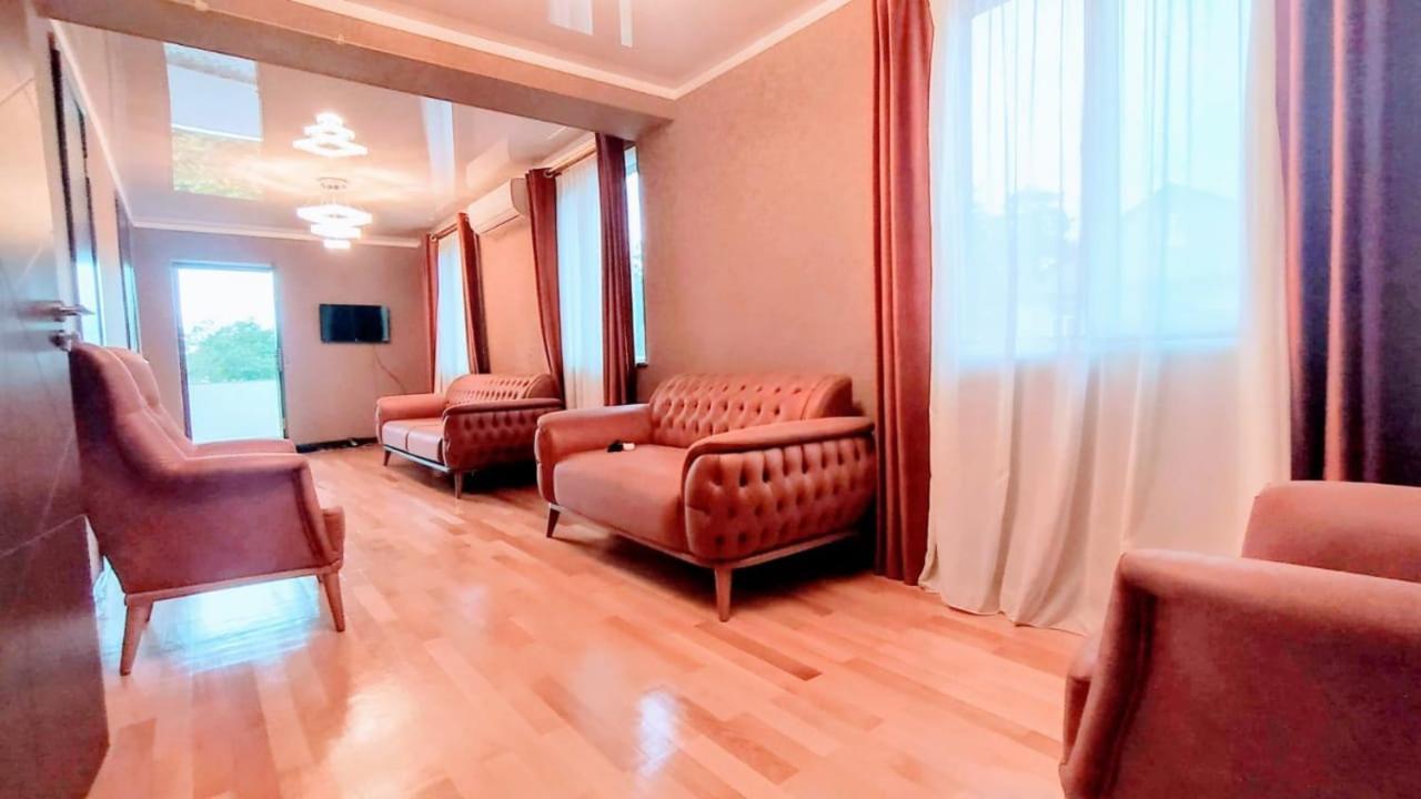 Nita Apartment Kobuleti Extérieur photo